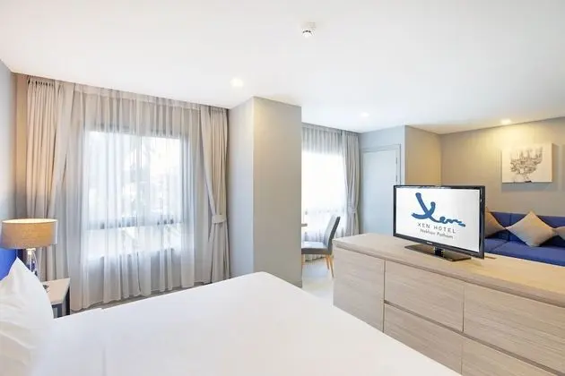 Deluxe Premium Room