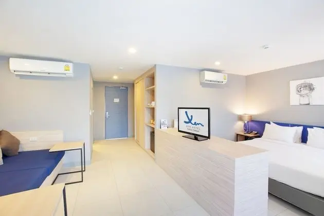 Deluxe Premium Room