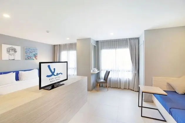 Deluxe Premium Room
