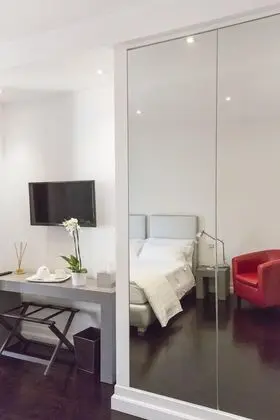 Classic Tek Büyük veya İki Ayrı Yataklı Oda