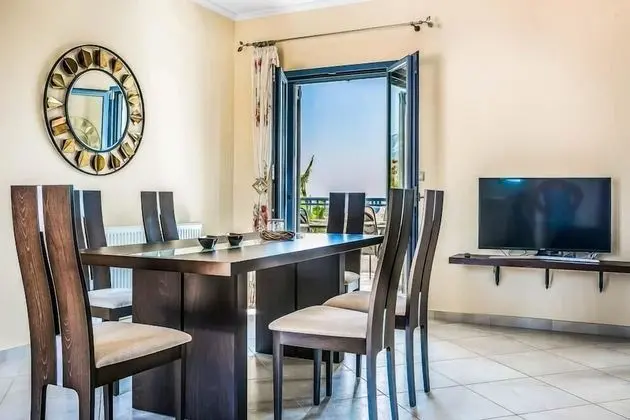 Villa, 3 Yatak Odası, Kişiye Özel Havuzlu