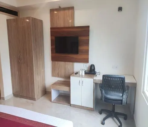 Executive Tek Büyük Yataklı Oda