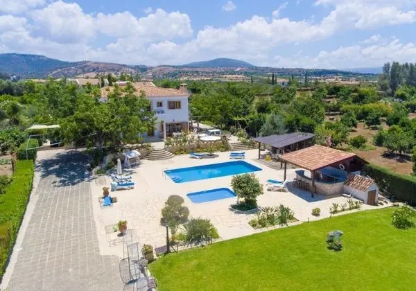 Villa