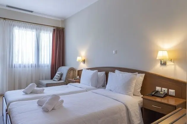 Comfort Tek Büyük Yataklı Oda
