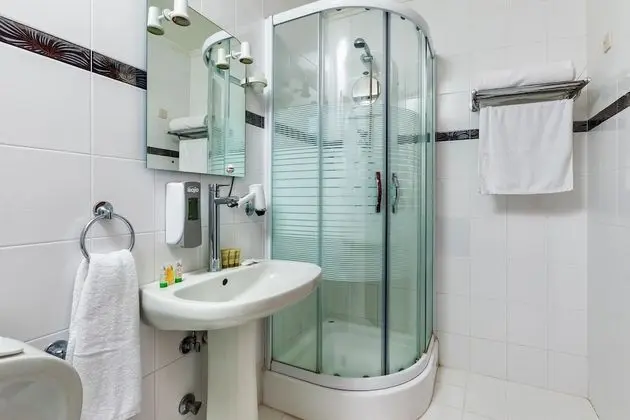 Double Room Limited View (semi-ground floor based)