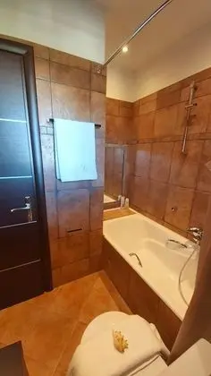 Villa, 5 Yatak Odası, Deniz Manzaralı