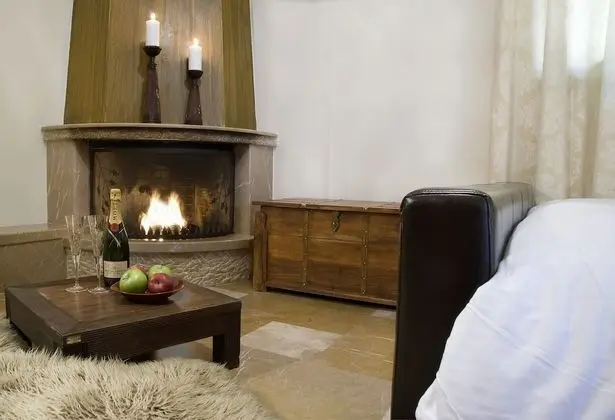 Tek Büyük Yataklı Oda, Şömine
