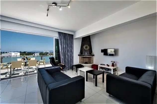 Villa, 5 Yatak Odası, Şömine