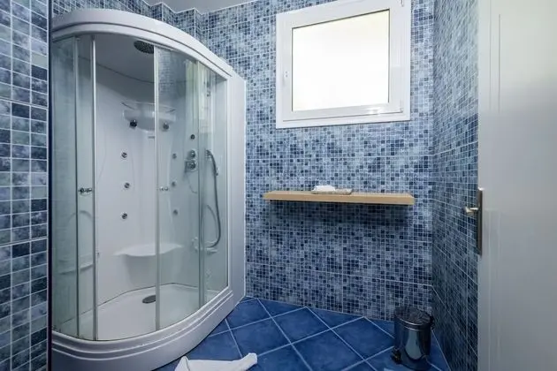 Villa, 5 Yatak Odası, Şömine