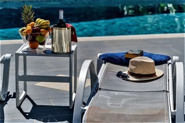 Villa, 5 Yatak Odası, Şömine