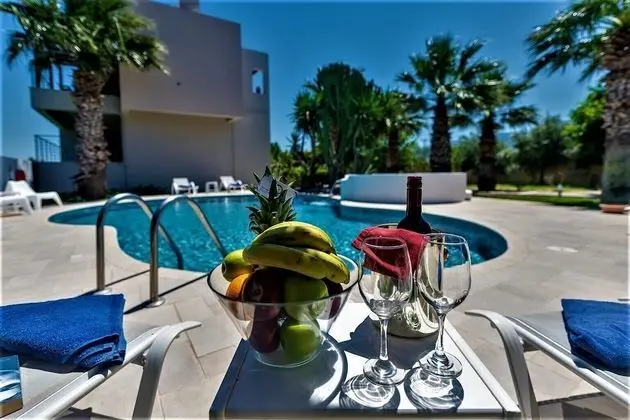 Villa, 5 Yatak Odası, Şömine
