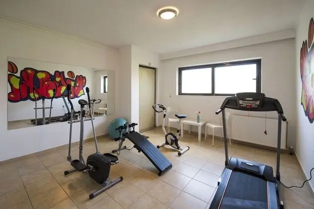 Villa, 5 Yatak Odası, Şömine