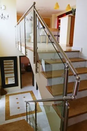 Villa, 5 Yatak Odası, Şömine