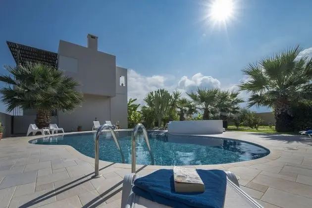Villa, 5 Yatak Odası, Şömine