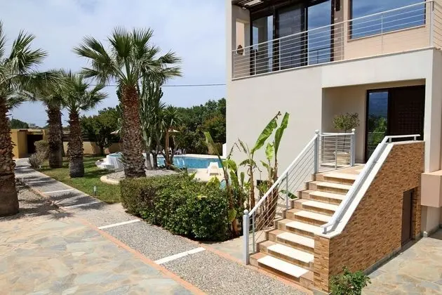 Villa, 5 Yatak Odası, Şömine