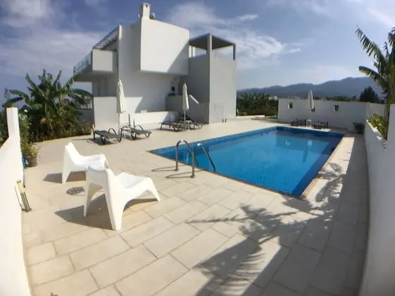 Villa, 5 Yatak Odası, Balkon