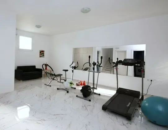 Villa, 5 Yatak Odası, Balkon