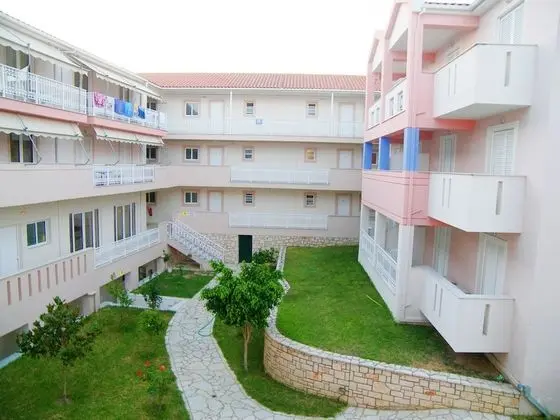 Apart Daire, 2 Yatak Odası, Bahçe Manzaralı