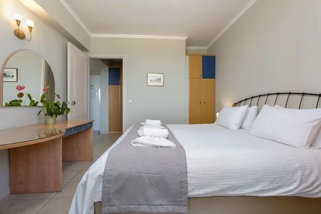 Apart Daire, 2 Yatak Odası, Kısmi Deniz Manzaralı