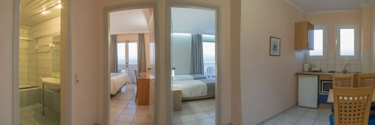 Apart Daire, 2 Yatak Odası, Kısmi Deniz Manzaralı
