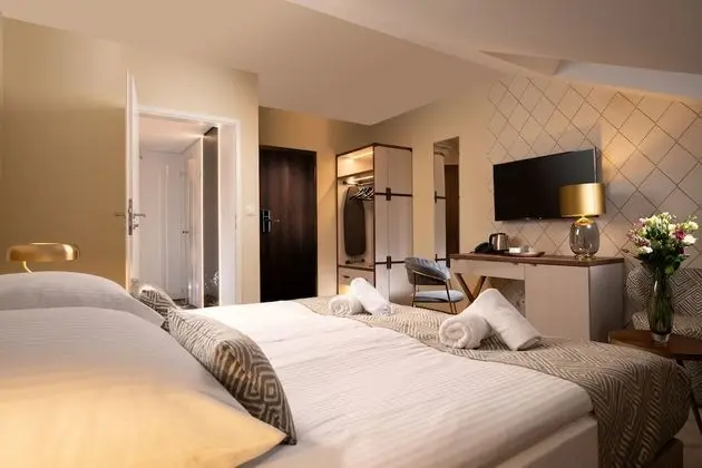 Superior Tek Büyük veya İki Ayrı Yataklı Oda