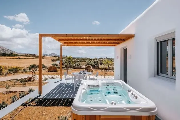 Superior Villa, Jakuzi