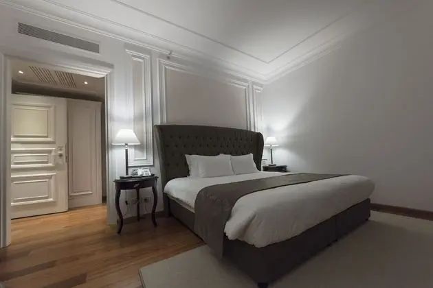 Deluxe Tek Büyük veya İki Ayrı Yataklı Oda