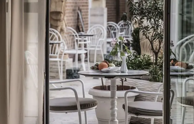 Superior Büyük Yataklı Tek Kişilik Oda