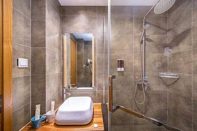 Comfort Tek Büyük Yataklı Oda