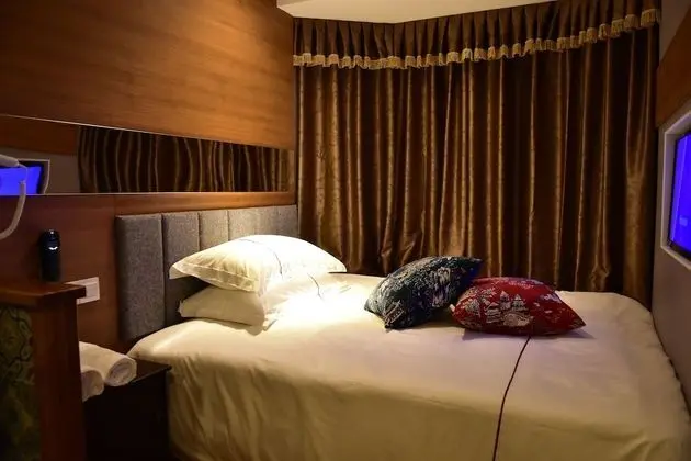 Superior Tek Büyük Yataklı Oda