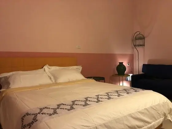Standard Tek Büyük Yataklı Oda