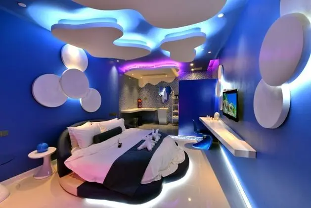 Romantic Tek Büyük Yataklı Oda