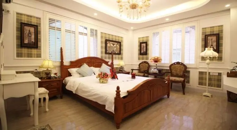 Deluxe Tek Büyük Yataklı Oda