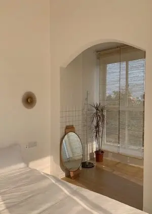 Honeymoon Tek Büyük Yataklı Oda (M)