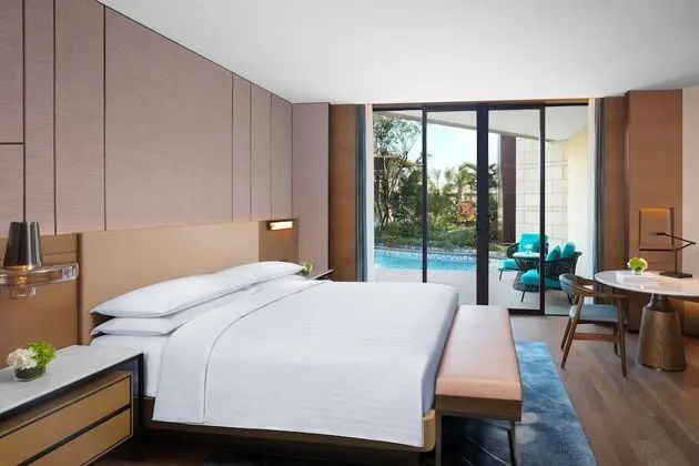 Oda, 1 En Büyük (King) Boy Yatak, Balkon, Kısmi Deniz Manzarası