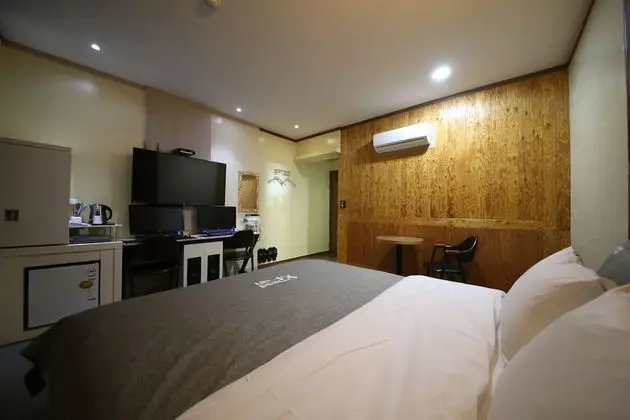 Standard Oda (Breakfast for 2)