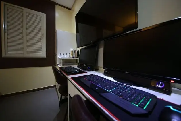 Standard Oda (Breakfast for 2)