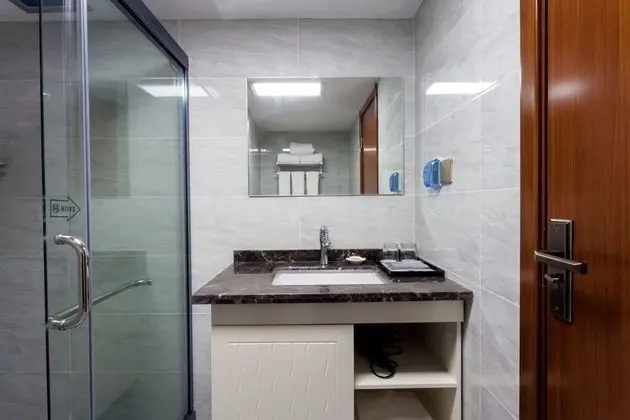 Comfort Tek Büyük Yataklı Oda, 1 Büyük (Queen) Boy Yatak, Engellilere Uygun, Sigara İçilmez