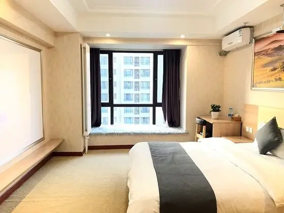 Luxury Tek Büyük Yataklı Oda