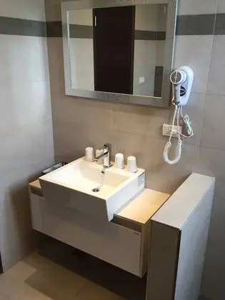 Tek Büyük Yataklı Oda, 2 Çift Kişilik Yatak, Sigara İçilmez, Deniz Manzaralı