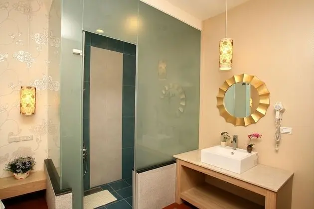 Standard Tek Büyük Yataklı Oda, 1 En Büyük (King) Boy Yatak, Balkon, Nehir Manzaralı