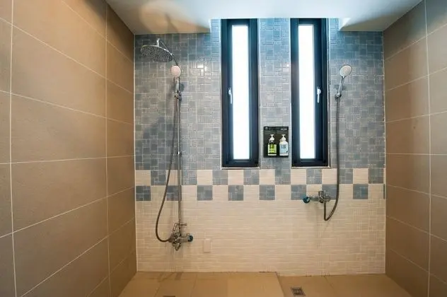 Design Tek Büyük Yataklı Oda, 1 Büyük (Queen) Boy Yatak, Sigara İçilmez