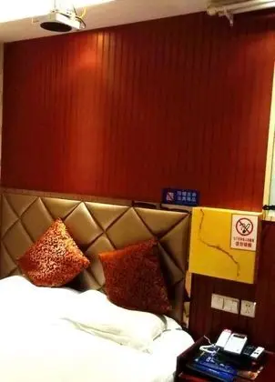 Business Tek Büyük Yataklı Oda