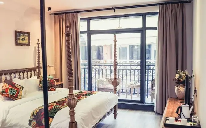 Deluxe Oda, Balkon