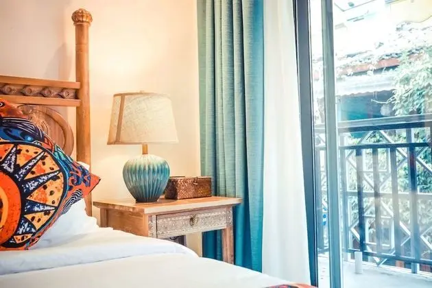 Deluxe Oda, Balkon