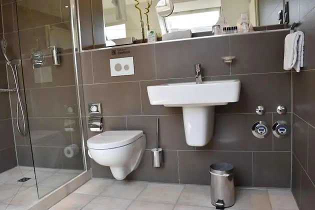 Comfort Tek Büyük Yataklı Oda