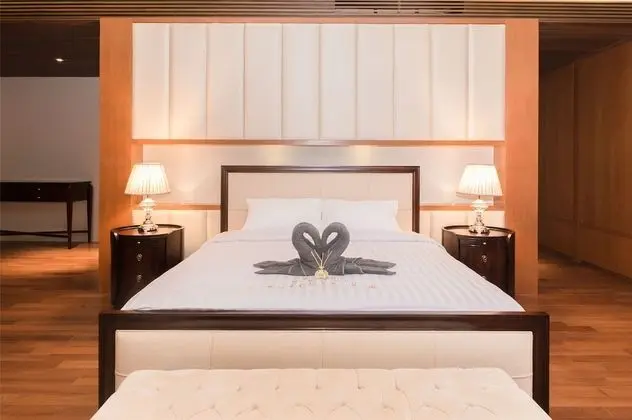 4 Bedrooms Villa with Private Pool