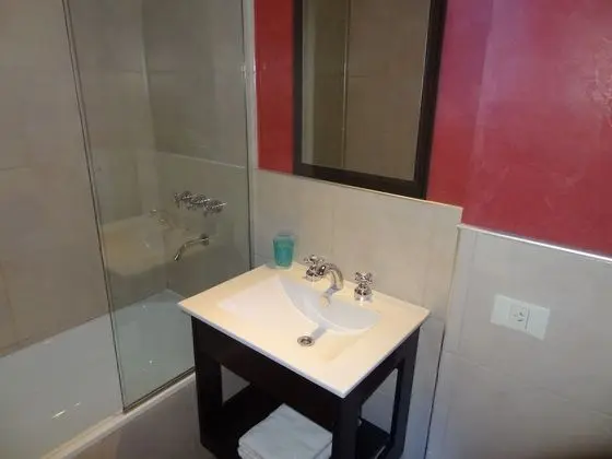 Apart Daire, 1 Büyük (Queen) Boy Yatak ve Çekyat, Mutfak, Göl Manzaralı