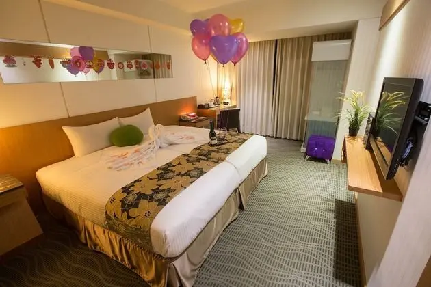 Deluxe Tek Büyük Yataklı Oda