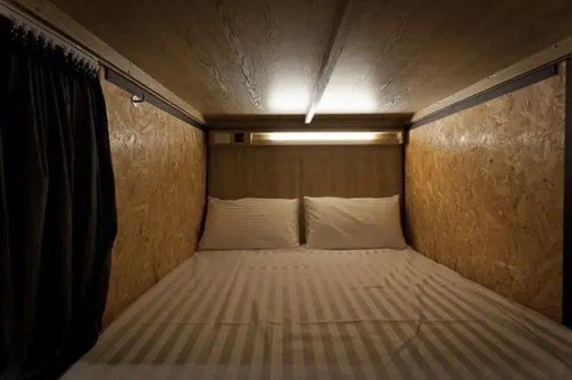 Ortak Ranzalı Oda, Karma Ranzalı Oda, Ortak Banyo (Double Bed)